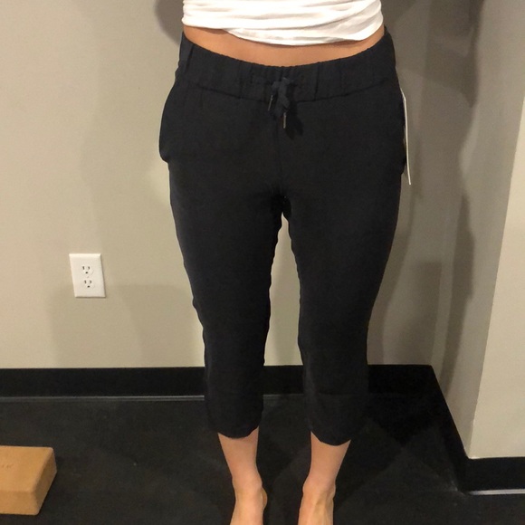 lululemon on the fly jogger crop